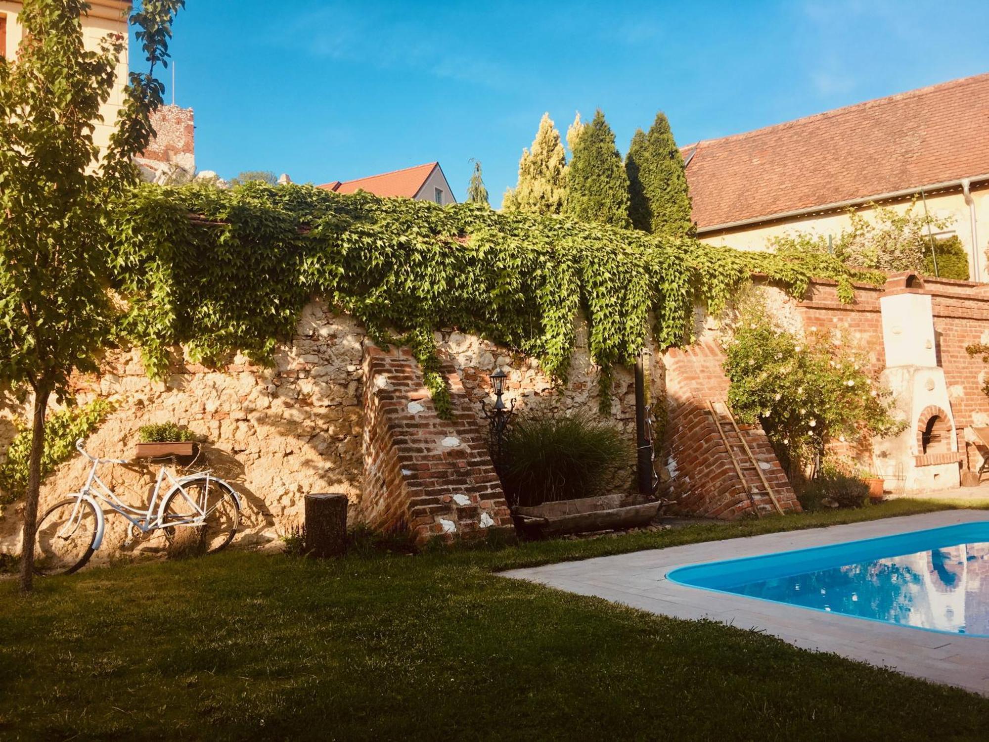 Lormuv Dvur Villa Mikulov Bagian luar foto