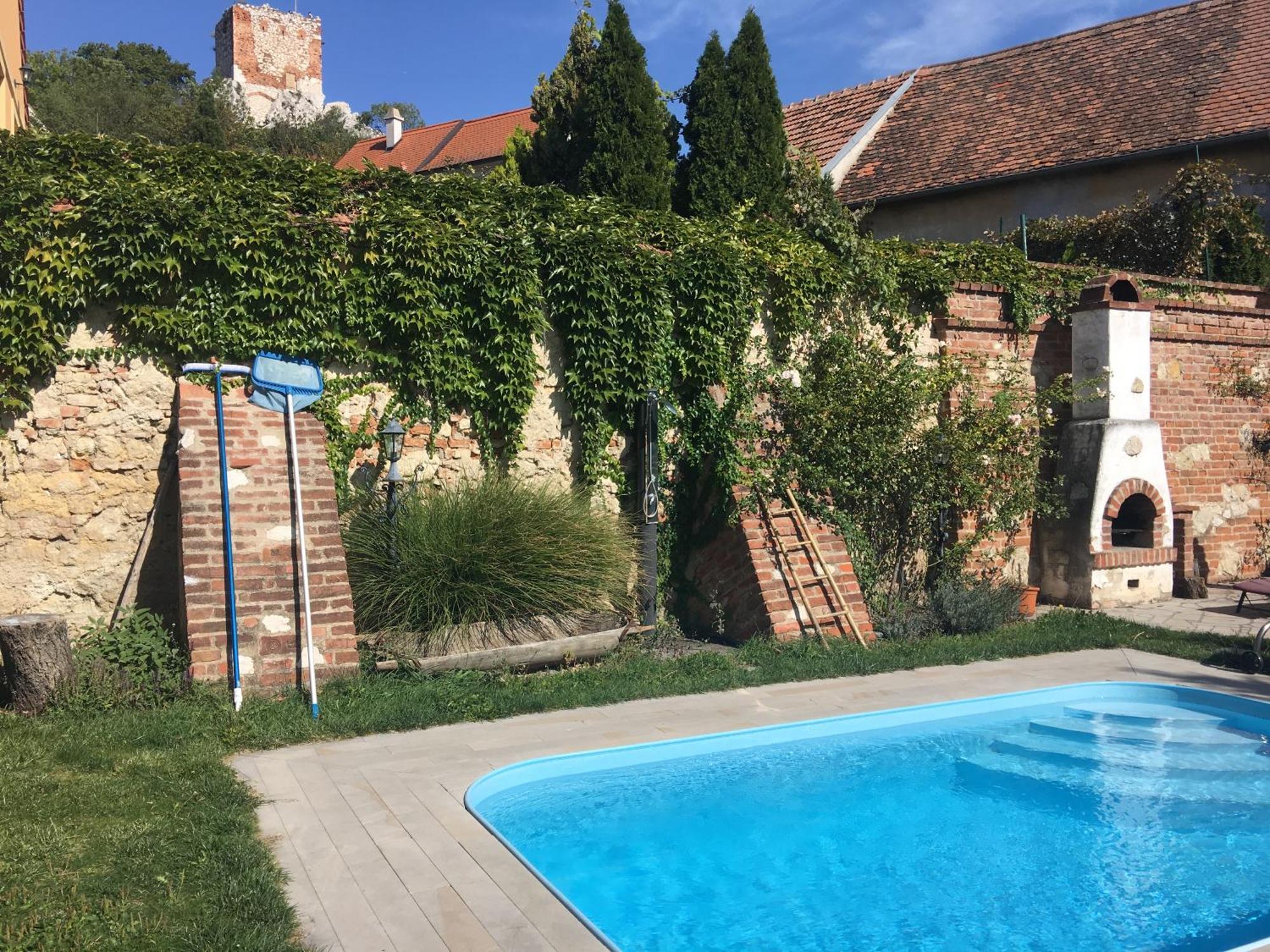 Lormuv Dvur Villa Mikulov Bagian luar foto